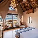 Casa Yati