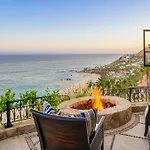 Beautiful Villa Fully Staffed & Steps From Swimmable Beach In Villas Del Mar