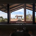 3 Bedroom Spacious Villa With Pool & Lake View