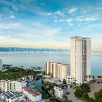 Stunning View Oceanfront Condo