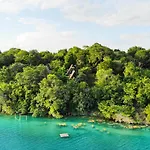 Azul Nomeolvides Bacalar - Guests Only
