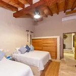 Casa Riviera
