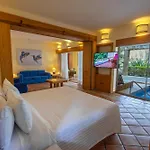 Hotel Rancho San Diego Grand Spa Resort