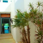 Hidra Luxurious Accommodation