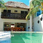 Hidra Luxurious Accommodation