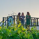 Ojo Azul Resort