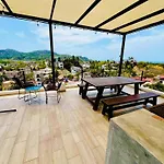 King Bed, Air Conditioning, Pool, Fast Wifi - Luna At Casa Calavera
