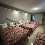 Hotel Impala -Atras Del Ado