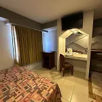 Hotel Impala -Atras Del Ado