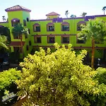 Hotel Santo Tomas