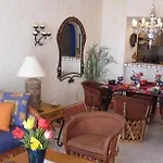 Las Glorias Apartment 307