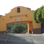 Hotel Villas De Santiago Inn