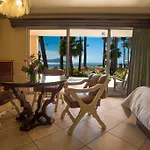 Hotel Estero Beach