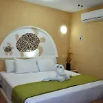 Hotel Real Azteca