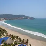 Bay View Grand Marina Condo 1004S