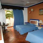 Hotel Mision Mares Huatulco