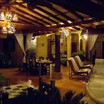 Hotel Villas Las Azucenas