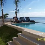 Condominios Lindos