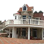 Hotel Casitas Del Tajin