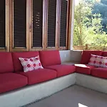 Casa De La Montana