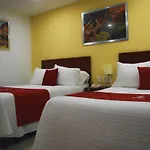 Hotel Yakar