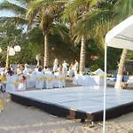 Tronco Bay Inn Resort