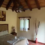 Tronco Bay Inn Resort