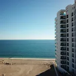 Esmeralda Luxury Resort