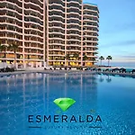 Esmeralda Luxury Resort
