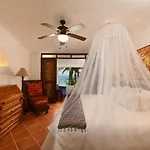 Kin Sol Soleil Hotel Boutique
