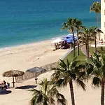 Beautiful Beachfront Condo