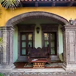 Hacienda Cerritos