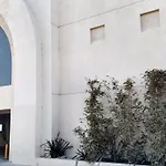 Las Olas Resort & Spa