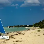 Casa Lago Dominguez On The Beach