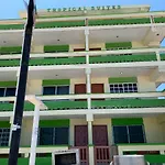 Hotel Tropical