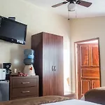 Suites Costa Dorada