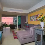 Luxury Ocean View One Bedroom Two Bathrooms