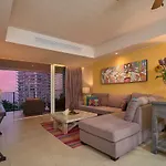 Luxury Ocean View One Bedroom Two Bathrooms