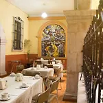 Hotel Maria Benita