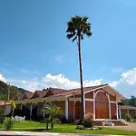 Hotel Villa Monarca Inn