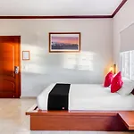 Monte Salerno Hotel & Suites