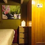 Hotel Casa De Vino