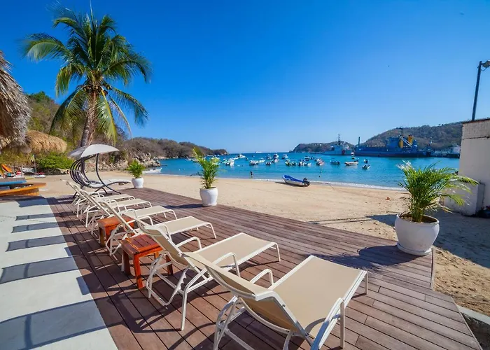 Hotel Marina Resort & Beach Club