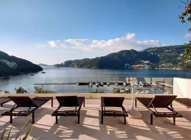 Acapulco En Cabo Marques Diamante, Departamento Con Vistas Al Mar Y Atardeceres Espectaculares, Cerca Esta La Playa Al Nivel De La Caseta Del Condominio De Pto Marquez, Enfrente, Wifi, Restaurante, Albercas, 6 Personas