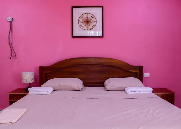 Ecohotel Shalom