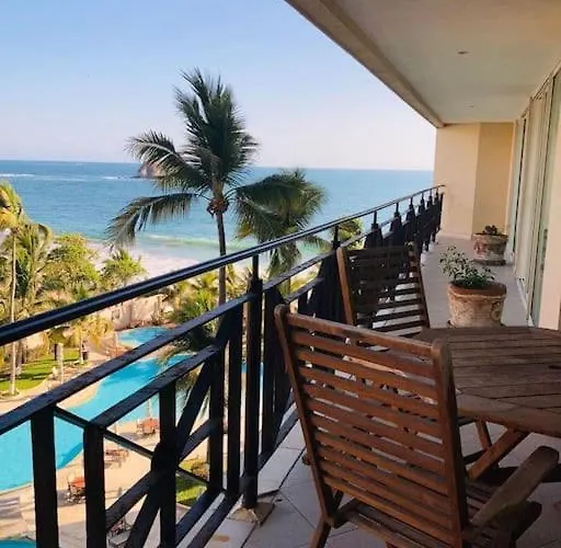 Condominio En Ixtapa Frente A La Playa