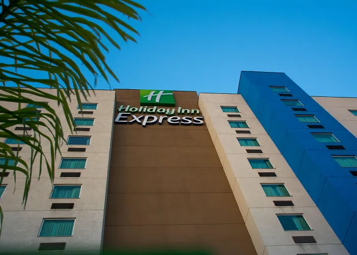 Holiday Inn Express Saltillo Zona Aeropuerto By Ihg