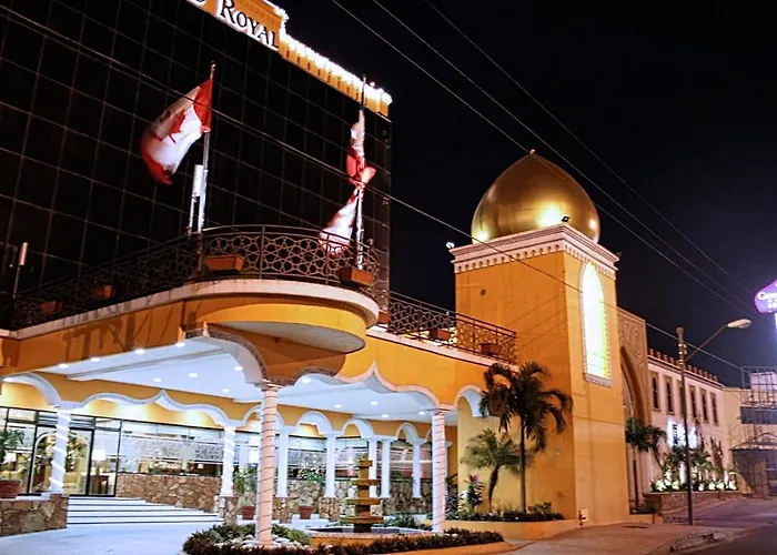 Grand Royal Tampico