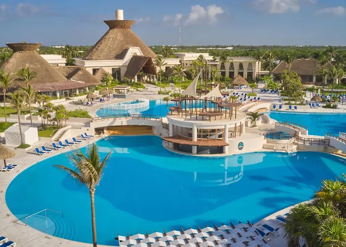 Bahia Principe Grand Tulum