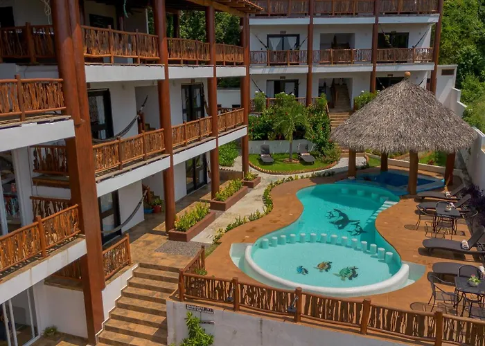 Hotel Alfa Troncones Mexico